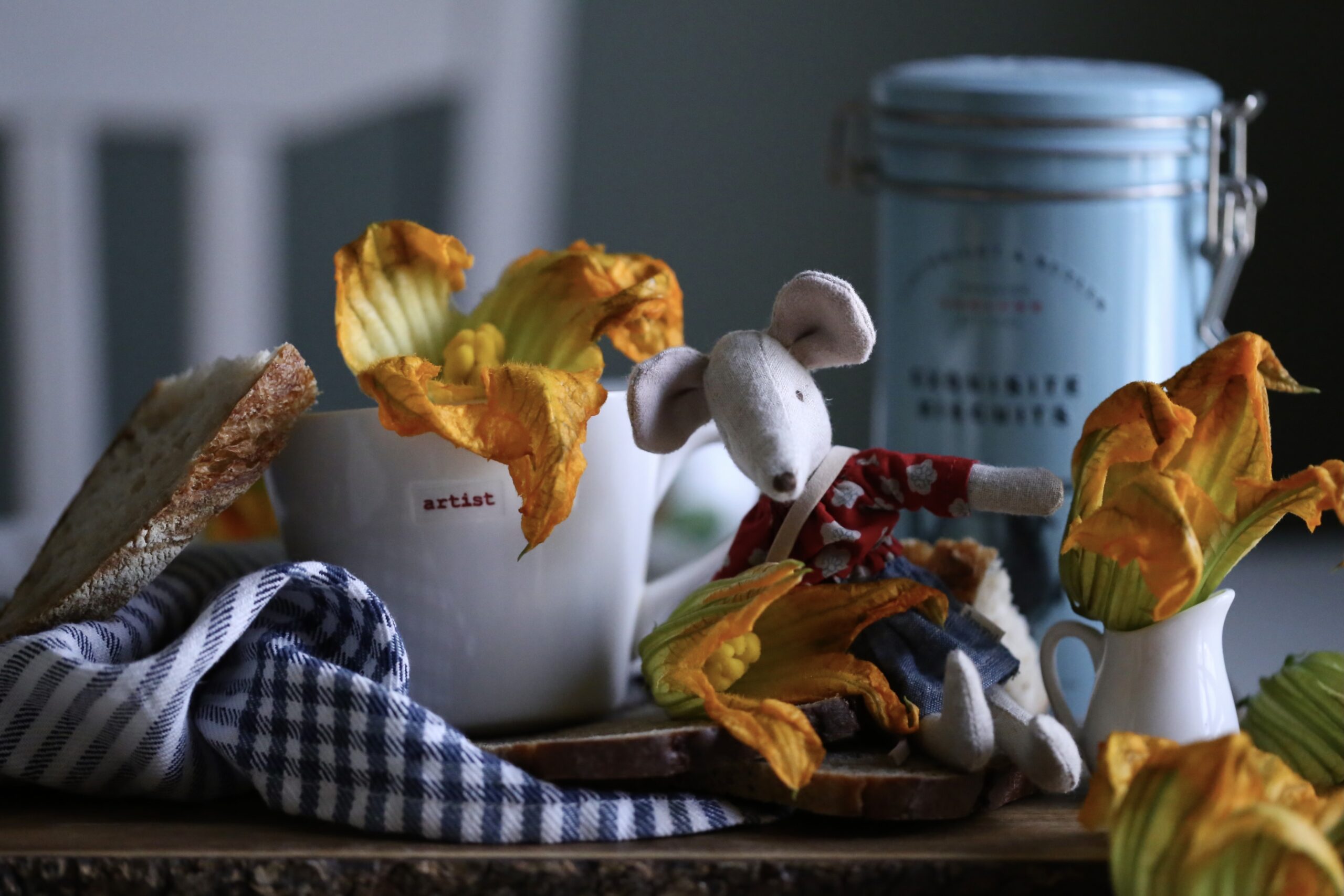 Fiori di zucca in compagnia, 2023. Photo Emma Sedini